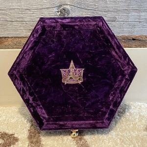 Jeffree Star Blood Lust Palette